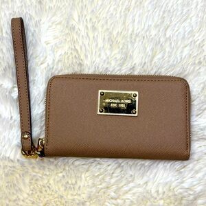 Michael Kors Small Light Brown/Tan Zipped Wristlet Wallet